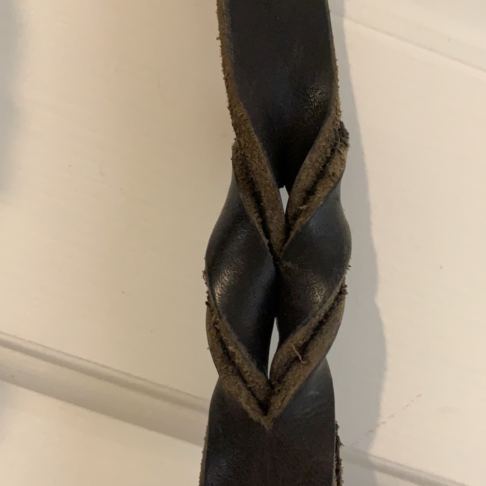 Black leather leash approx. 6’ x 1” Hand Braided - Picture 5 of 8